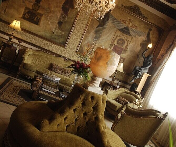 هتل Boutique Mansion Del Rio
