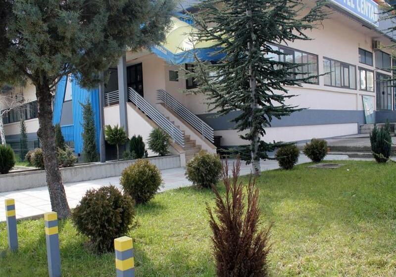 هتل Centar