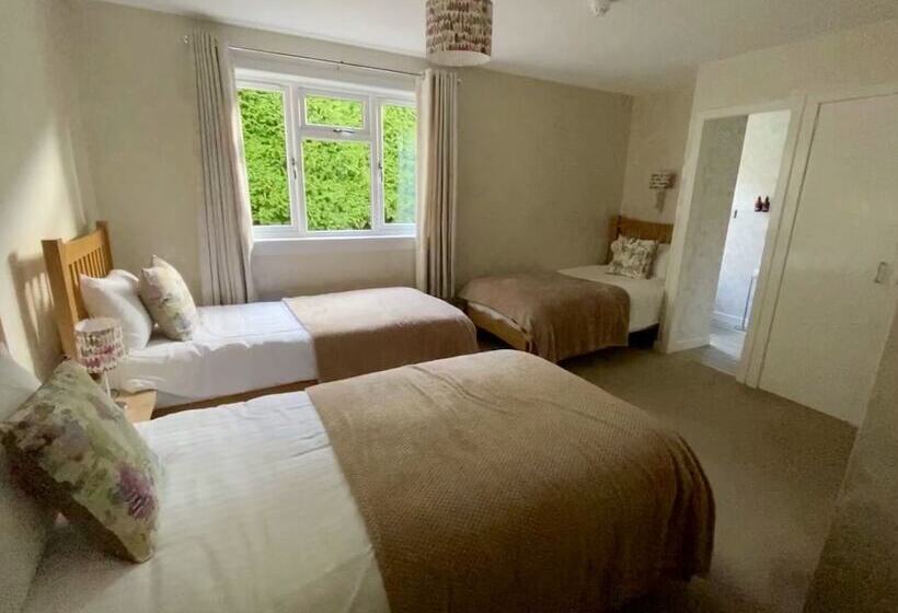 Отель Coire Glas Guest House