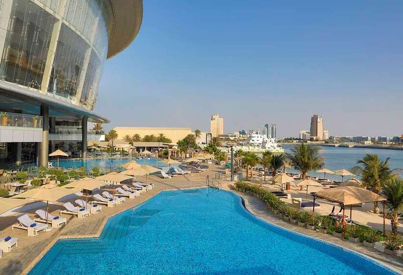 Отель Conrad Abu Dhabi Etihad Towers