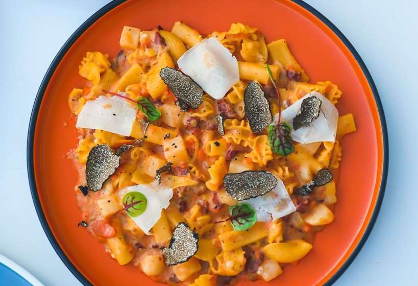 Отель Conrad Abu Dhabi Etihad Towers