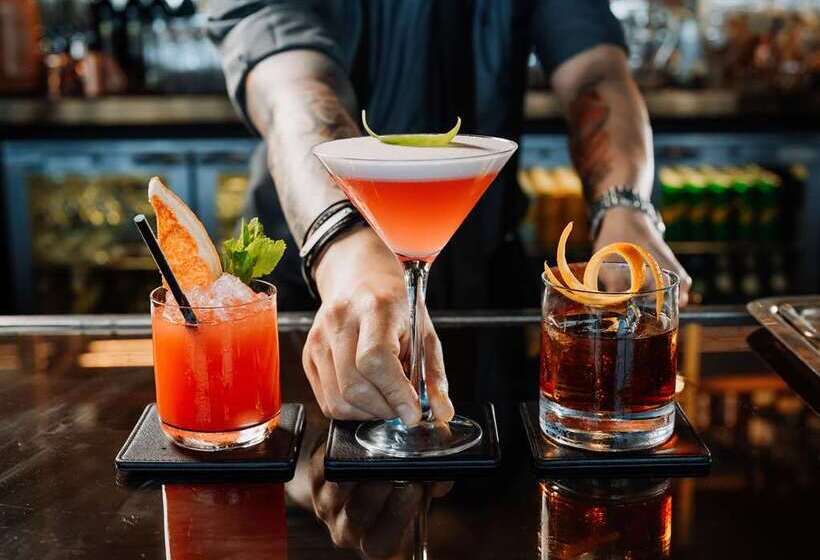 Отель Conrad Abu Dhabi Etihad Towers