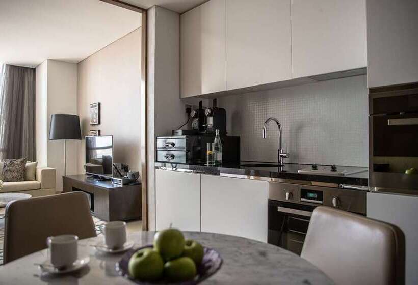 Отель Conrad Abu Dhabi Etihad Towers