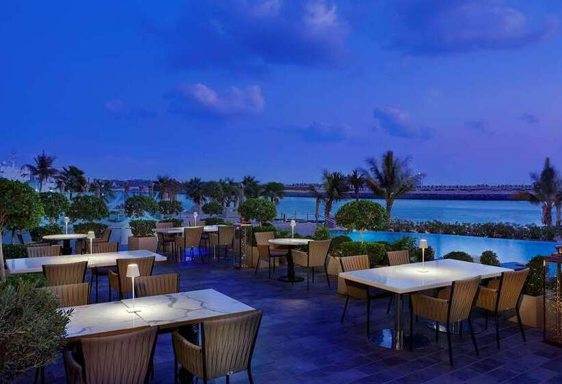 Отель Conrad Abu Dhabi Etihad Towers