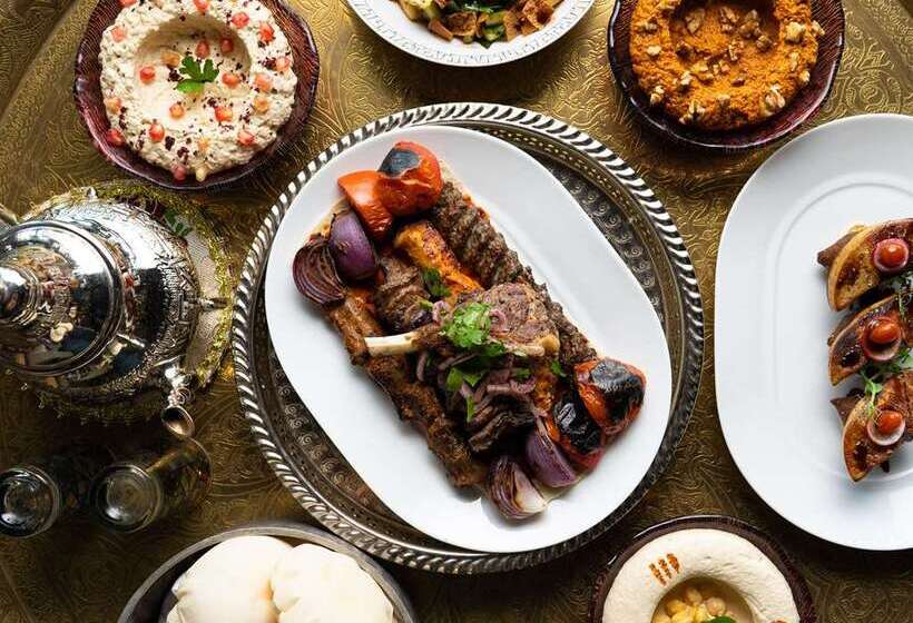 Отель Conrad Abu Dhabi Etihad Towers