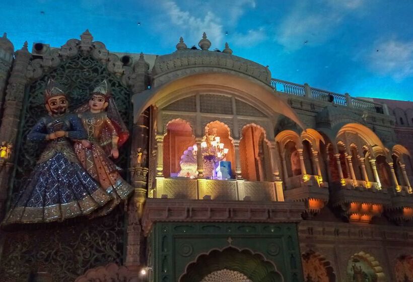 هتل Country Inn & Suites By Radisson, Gurugram Sector 12