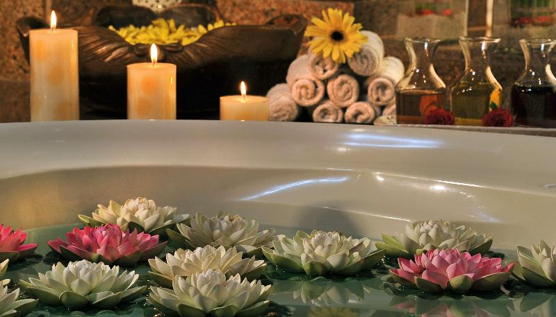 هتل Country Inn & Suites By Radisson, Gurugram Sector 12