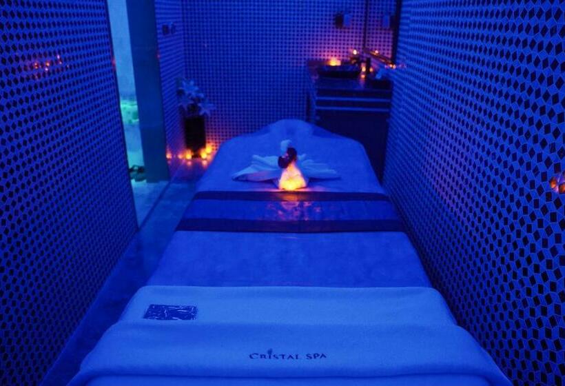 Cristal Hotel Abu Dhabi