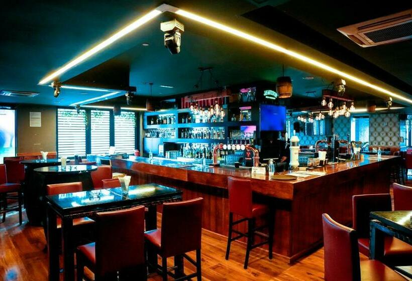 Cristal Hotel Abu Dhabi