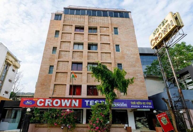 ホテル Crown