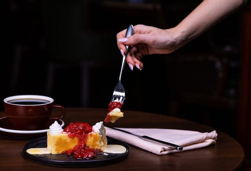 هتل Crowne Plaza   Dubai Jumeirah, An Ihg