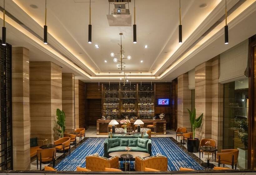 Отель Crowne Plaza New Delhi Mayur Vihar Noida, An Ihg