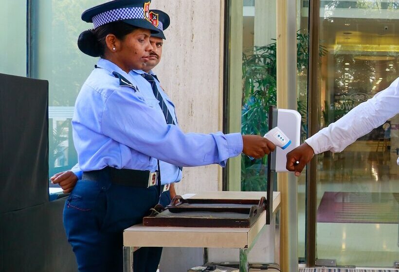 בית מלון כפרי Crowne Plaza Pune City Centre, An Ihg