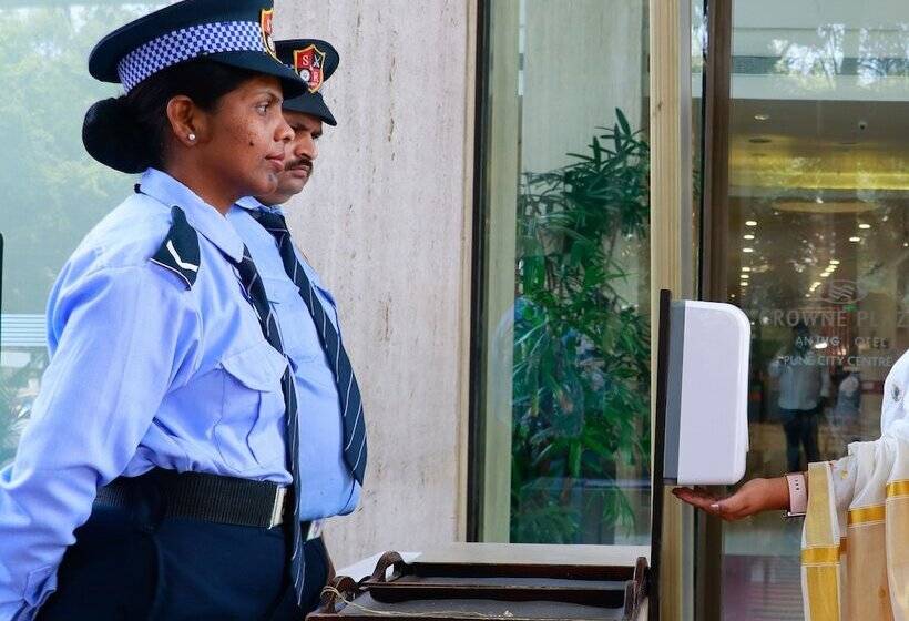 酒店 Crowne Plaza Pune City Centre, An Ihg