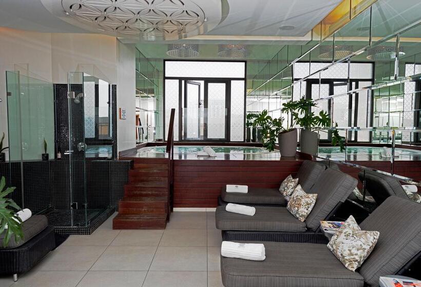 Davinci Hotel On Nelson Mandela Square