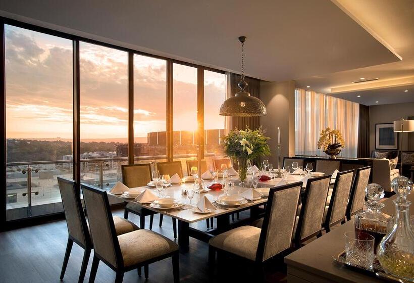 Davinci Hotel On Nelson Mandela Square