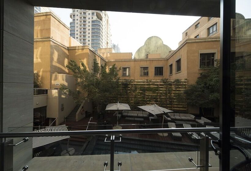 Davinci Hotel On Nelson Mandela Square