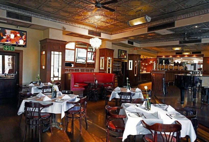 Davinci Hotel On Nelson Mandela Square