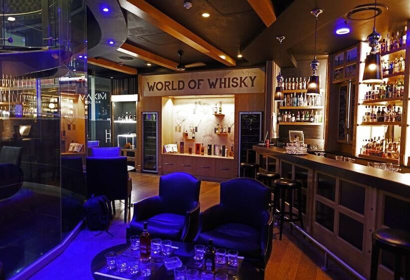 Davinci Hotel On Nelson Mandela Square