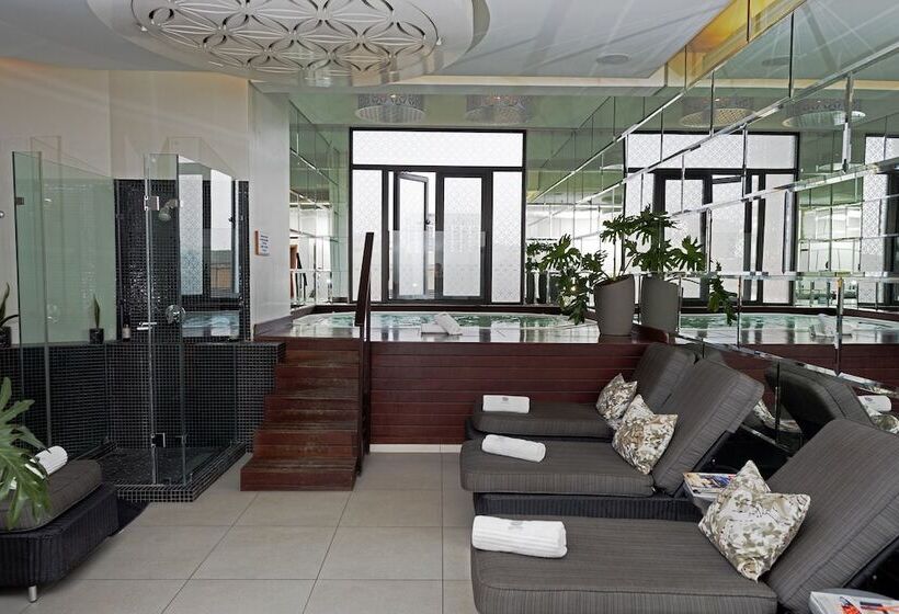 Davinci Hotel On Nelson Mandela Square