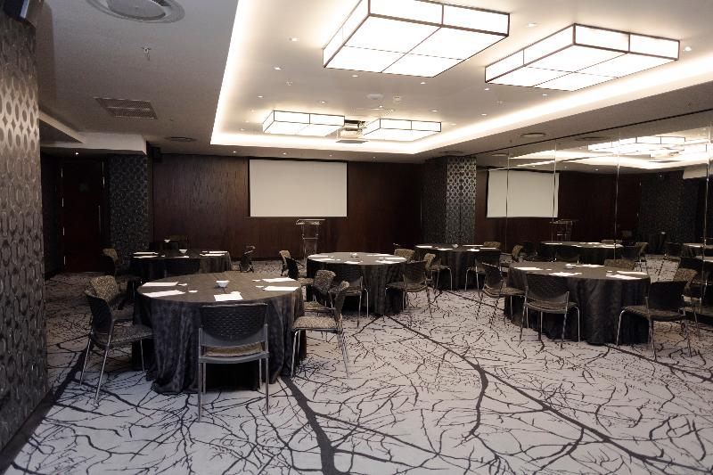 Davinci Hotel On Nelson Mandela Square