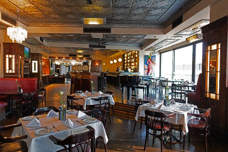 Davinci Hotel On Nelson Mandela Square