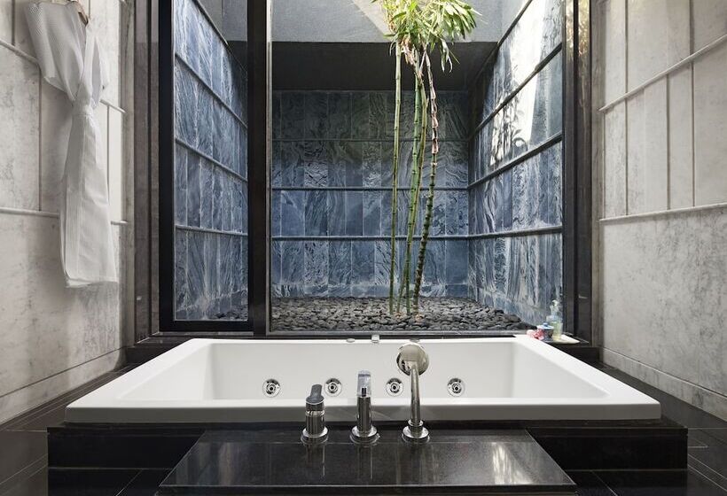 בית מלון כפרי Taj Devi Ratn Resort & Spa, Jaipur