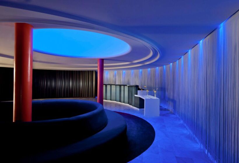 هتل Doubletree By Hilton Queenstown