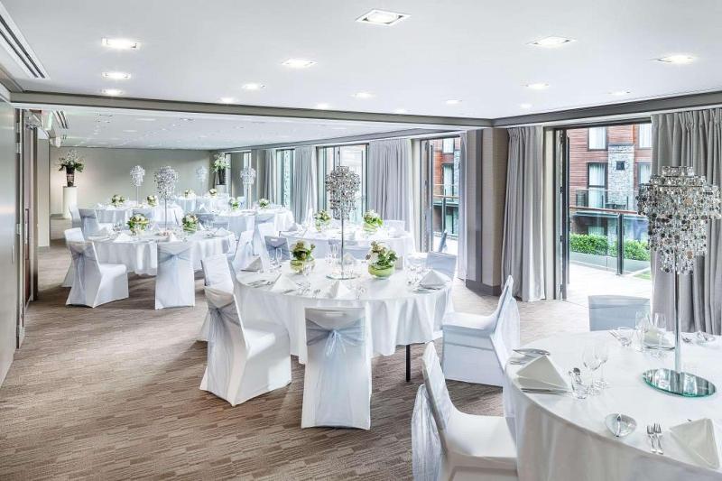 هتل Doubletree By Hilton Queenstown