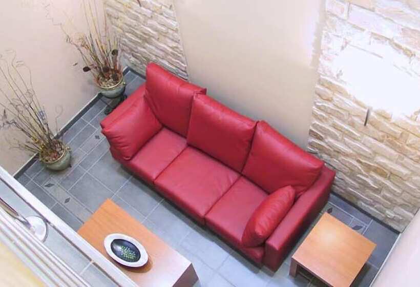 בית מלון כפרי El Roble