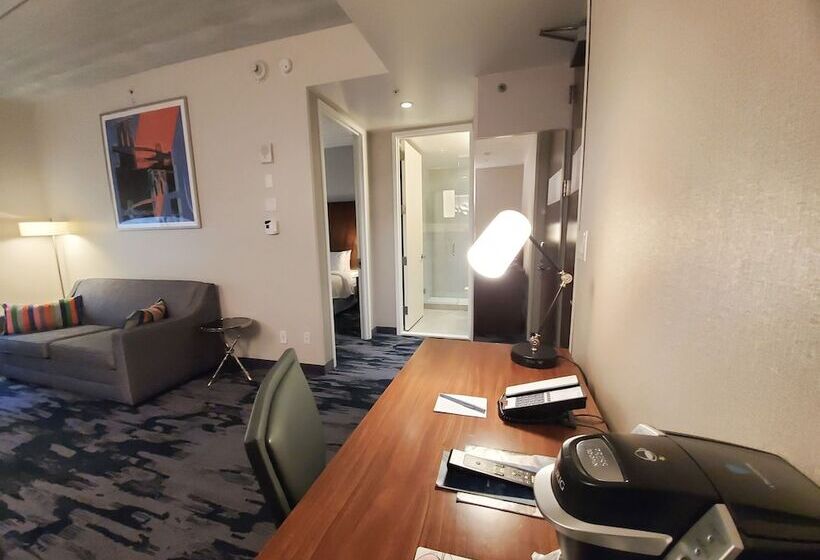 Отель Fairfield Inn & Suites By Marriott New York Brooklyn