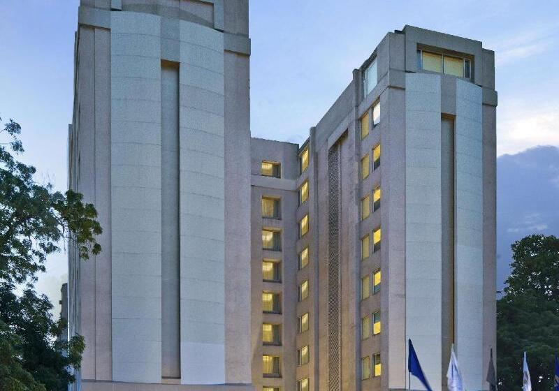 酒店 Fortune Park Ahmedabad