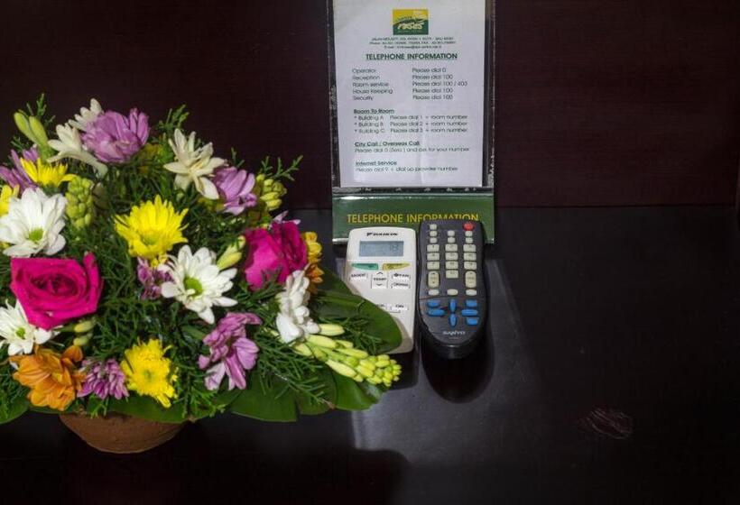 酒店 Fourteen Roses Beach