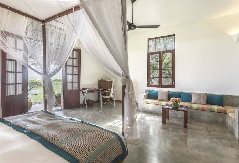 בית מלון כפרי The Frangipani Tree By Edwards Collection