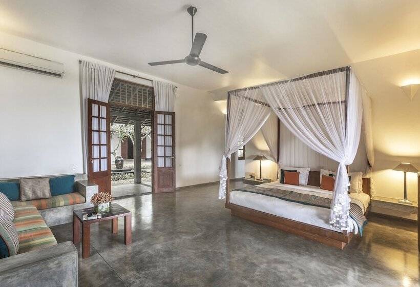 בית מלון כפרי The Frangipani Tree By Edwards Collection