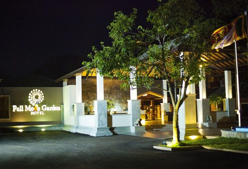 호텔 Full Moon Garden