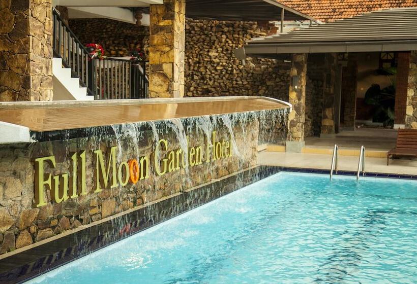 호텔 Full Moon Garden