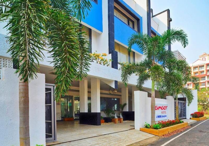 ホテル Ginger Dona Paula Goa