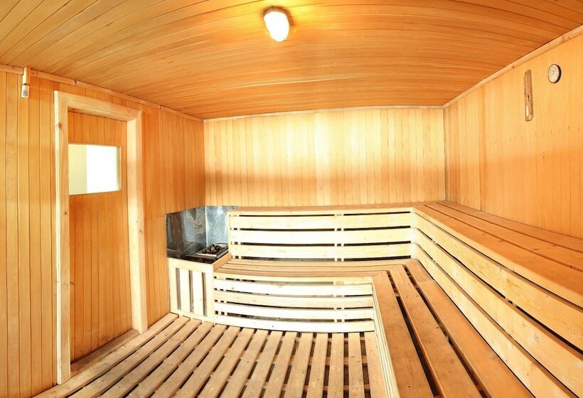 Gino Feruci Kebon Jati By Kagum Hotels