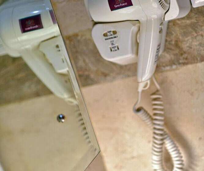 Gino Feruci Kebon Jati By Kagum Hotels