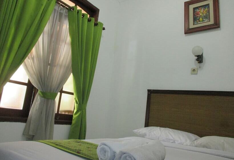 هتل Gloria Amanda