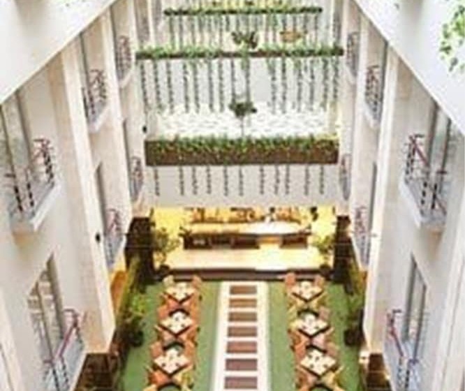 Golden Flower By Kagum Hotels