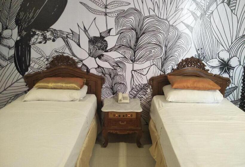 호텔 Grand Rosela Yogyakarta