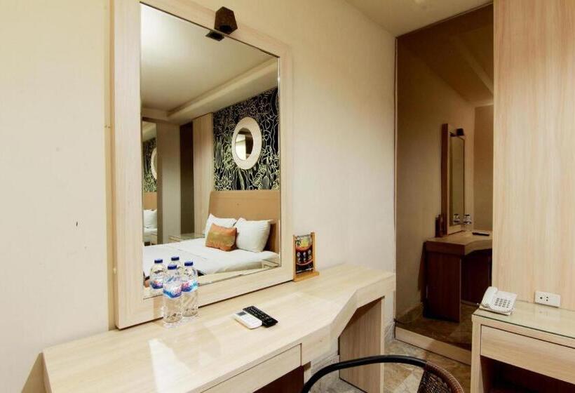 호텔 Grand Rosela Yogyakarta