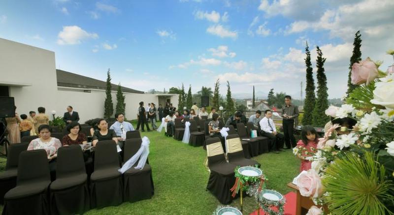 Gumilang Regency Hotel By Gumilang Hospitality