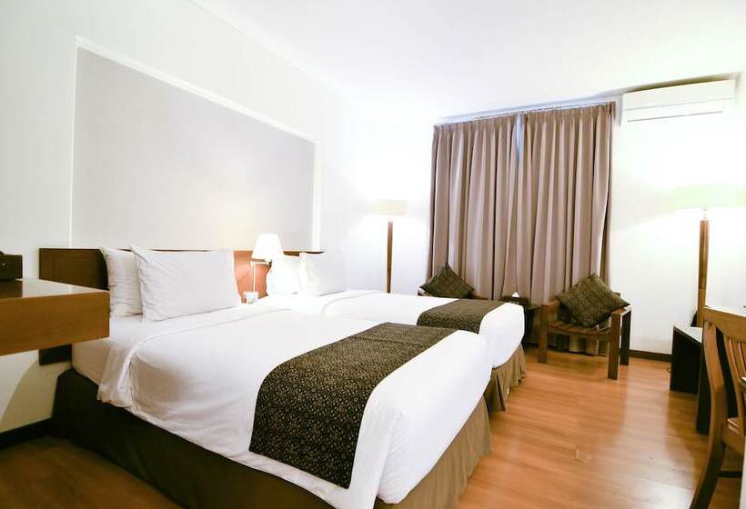 Gumilang Regency Hotel By Gumilang Hospitality