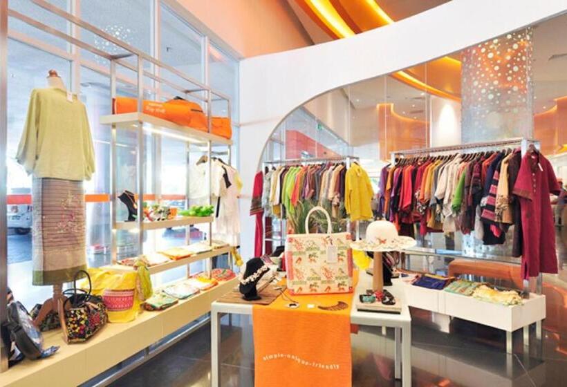 Harris Hotel And Conventions Kelapa Gading Jakarta