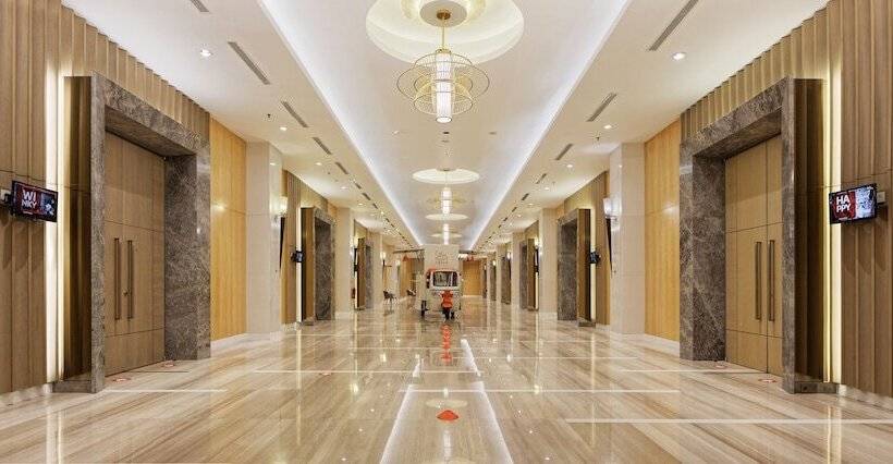 Harris Hotel And Conventions Kelapa Gading Jakarta
