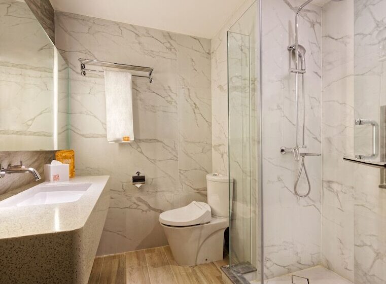 Harris Hotel And Conventions Kelapa Gading Jakarta