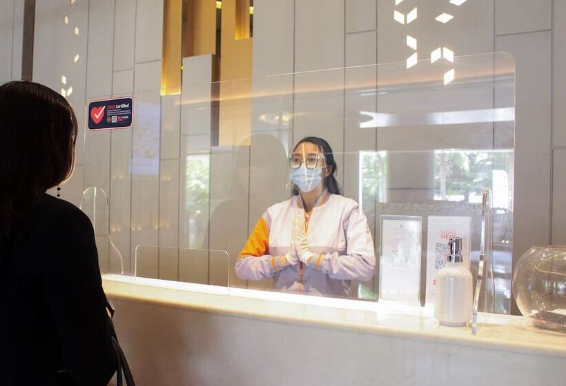 Harris Hotel And Conventions Kelapa Gading Jakarta